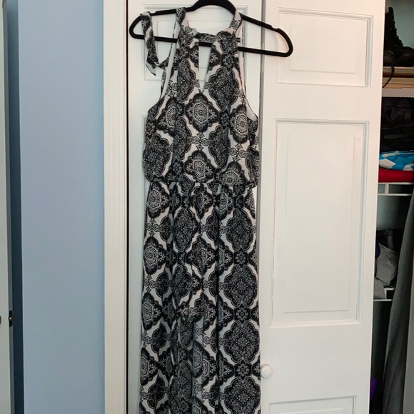 Flirty high low  romper with exposed shorts - Picture 1 of 4